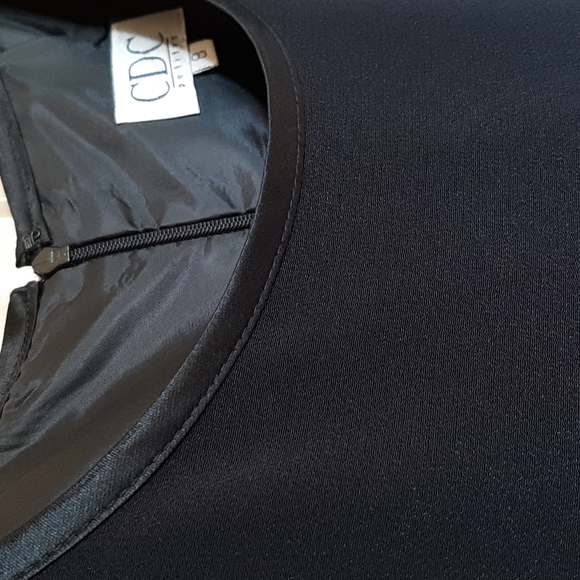 🔥Perfect Little Black Dress - Picture 2 of 4